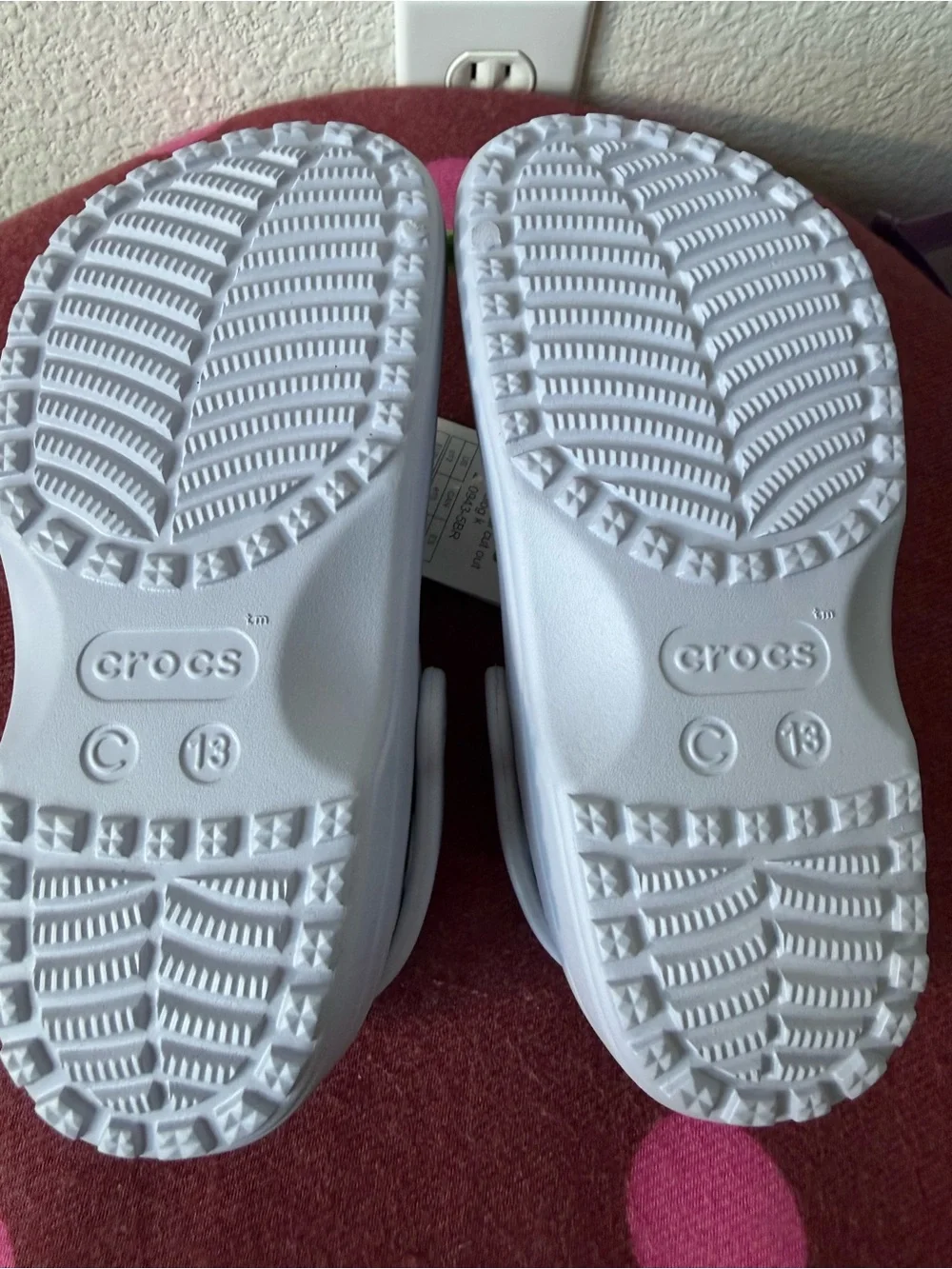 Crocs Classic Floral Cut Out Clog Kids C13 Lavender NWT